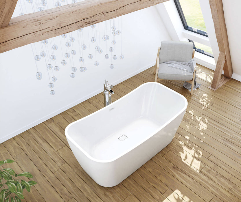 MAAX - Villi 65 x 32 Acrylic Freestanding Center Drain Bathtub in White with White Skirt