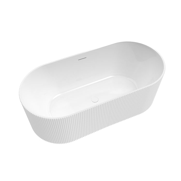 MAAX - Tori 67" x 32" x 23 Acrylic Freestanding Center Drain Bathtub in Gloss White